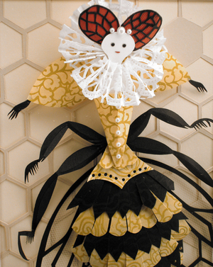 Queen Eliza-BEE-th, Megan Brain